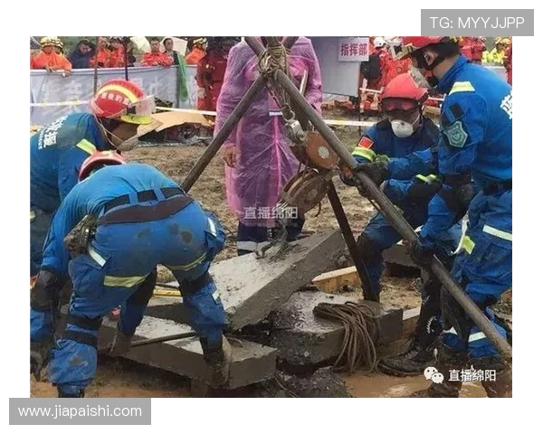 深圳攀岩队创新反击之路探索团队精神与竞技实力的完美结合