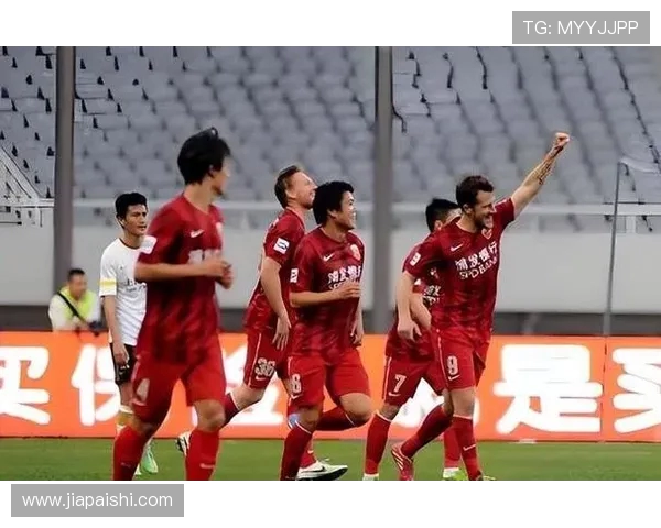 上港与贵州激战正酣目前比分揭晓引发球迷热议