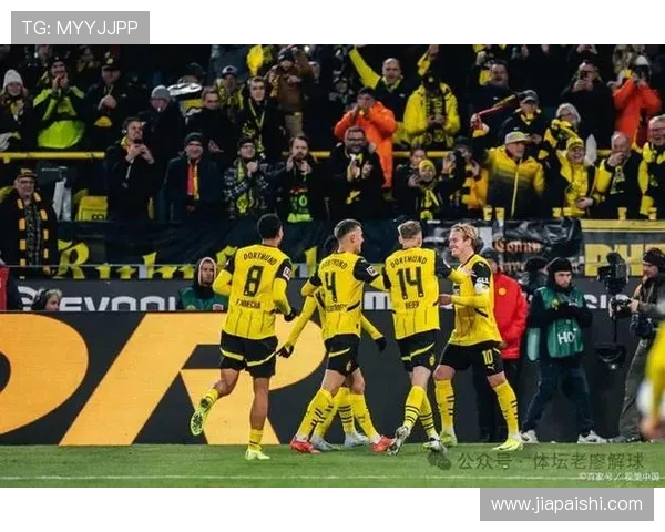 拉齐奥与多特蒙德激战F组首轮争夺小组出线关键战役 拉齐奥与多特蒙德激战F组首轮争夺小组出线关键战役