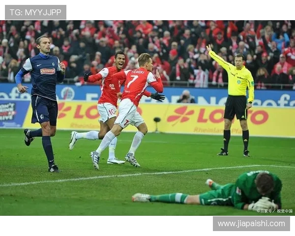 格拉夫与坎布尔精彩对决比分揭晓赛季表现分析 格拉夫与坎布尔精彩对决比分揭晓赛季表现分析